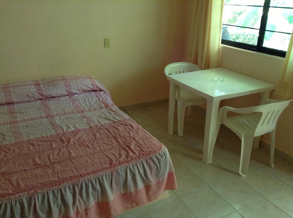 Hotel Tecozautla Ngoại thất bức ảnh
