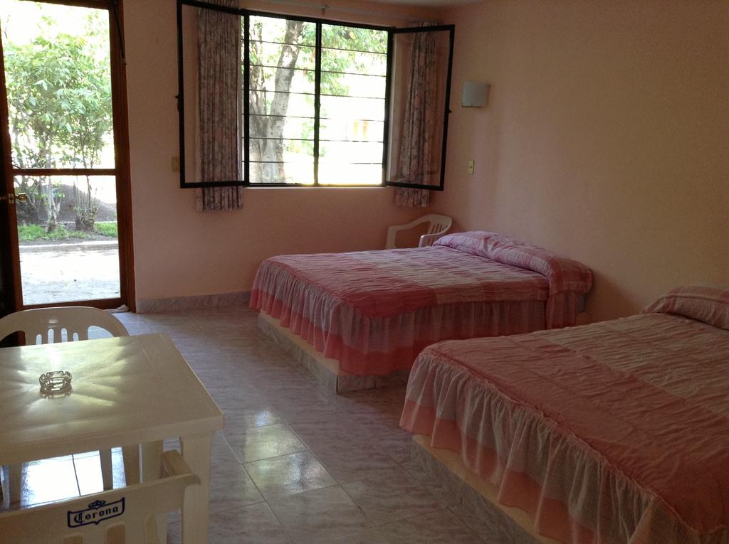 Hotel Tecozautla Ngoại thất bức ảnh